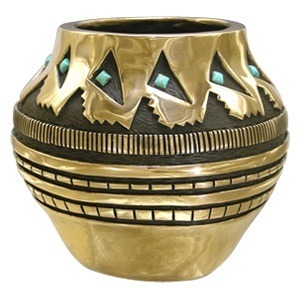 Pillan Bronze Urn